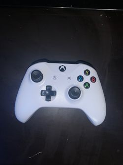 XBOX ONE CONTROLLER