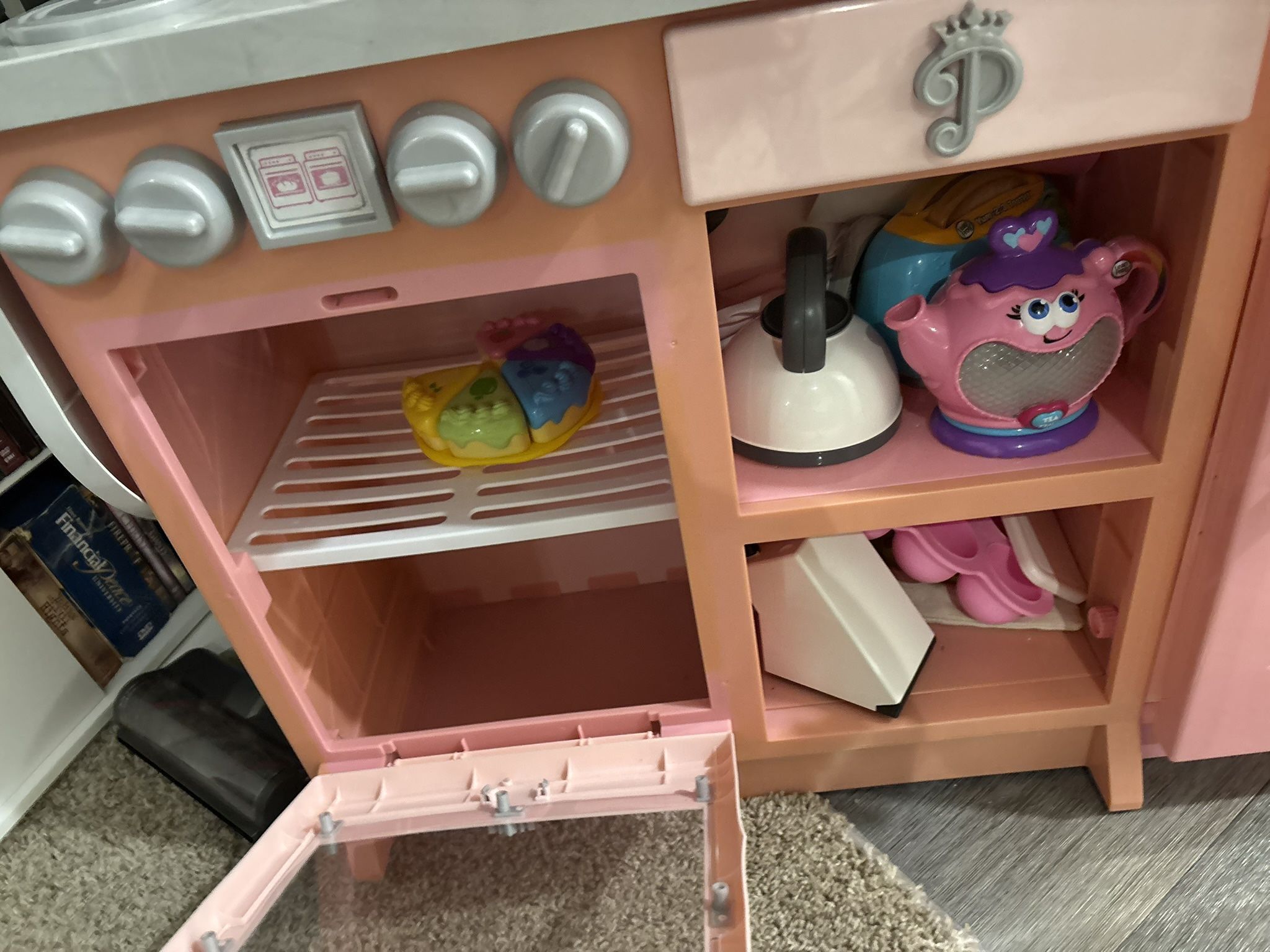 Play Kitchen