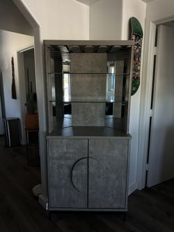 Glass Bar