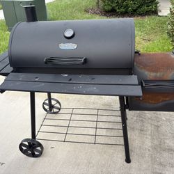 King-Griller Charcoal Grill and Smoker