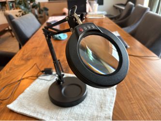 Mini painting/electronics adjustable magnifying lamp