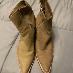 Dolce Vita Boots - Brown - 7.5