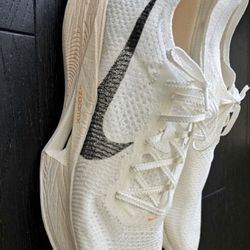 Nike ZoomX Vaporfly 