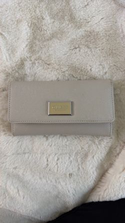 GUESS wallet