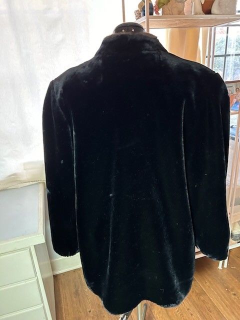 Women's NEW Faux Fur Jacket/Coat