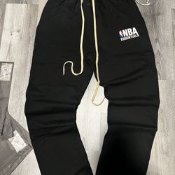 NBA essentials uncuffed pants