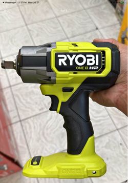 Ryobi 18v cordless 1/2 in impact wrench tool only , p262