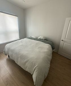 King mattress & Bedframe