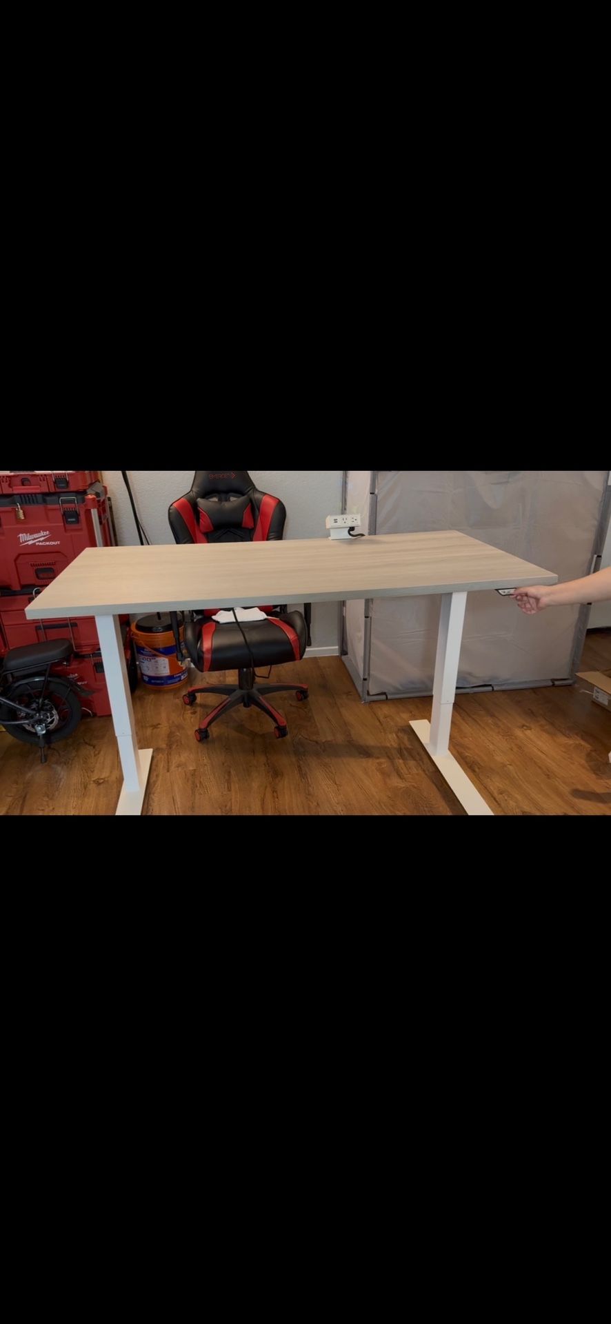 Height Adjustable Table