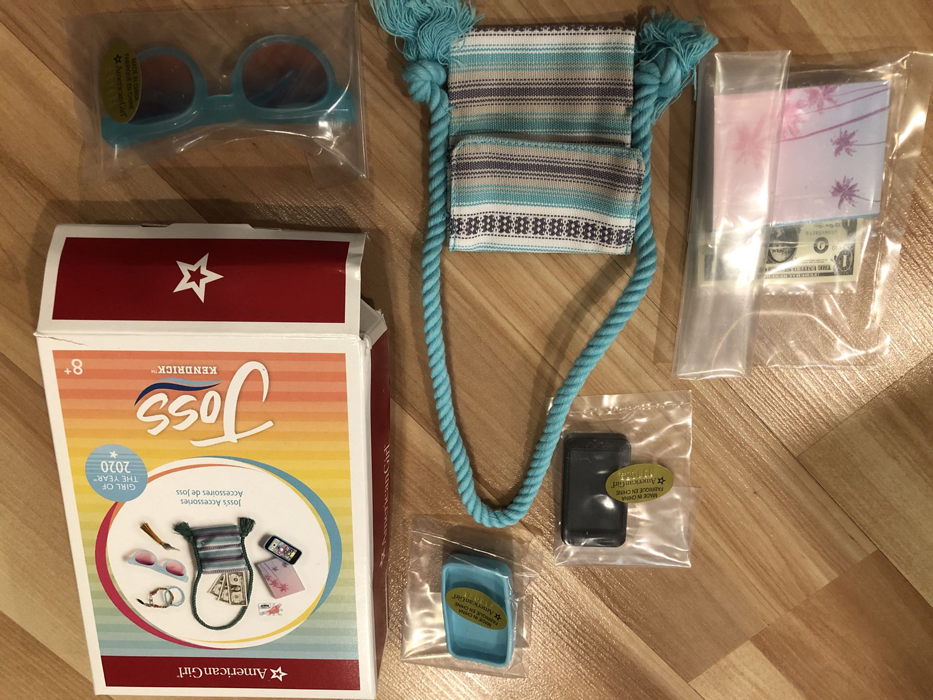 Genuine American Girl Doll Accessories kit - Joss