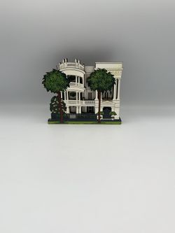 Shelia’s Shelf Sitter• Porcher -Simonds House • Charleston, SC Edition