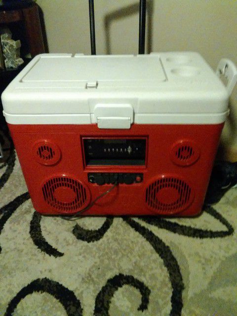Koolmax Cooler W/ Bluetooth   Amp And Receiver..Memory Card .Mic