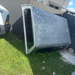 Camper for a pick up truck