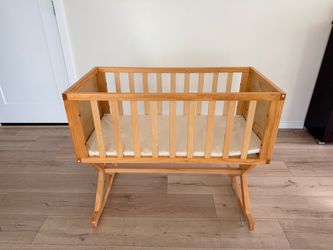 Wood Crib
