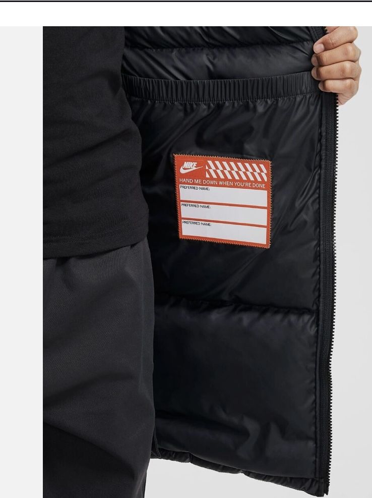 BNWT NIKE PARKA