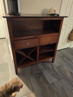 Wine cabinet