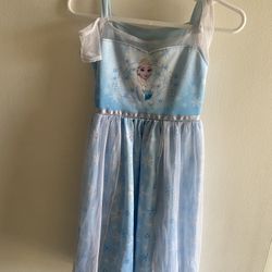 Disney Elsa Costume Dress Size:6/7 For Girls 