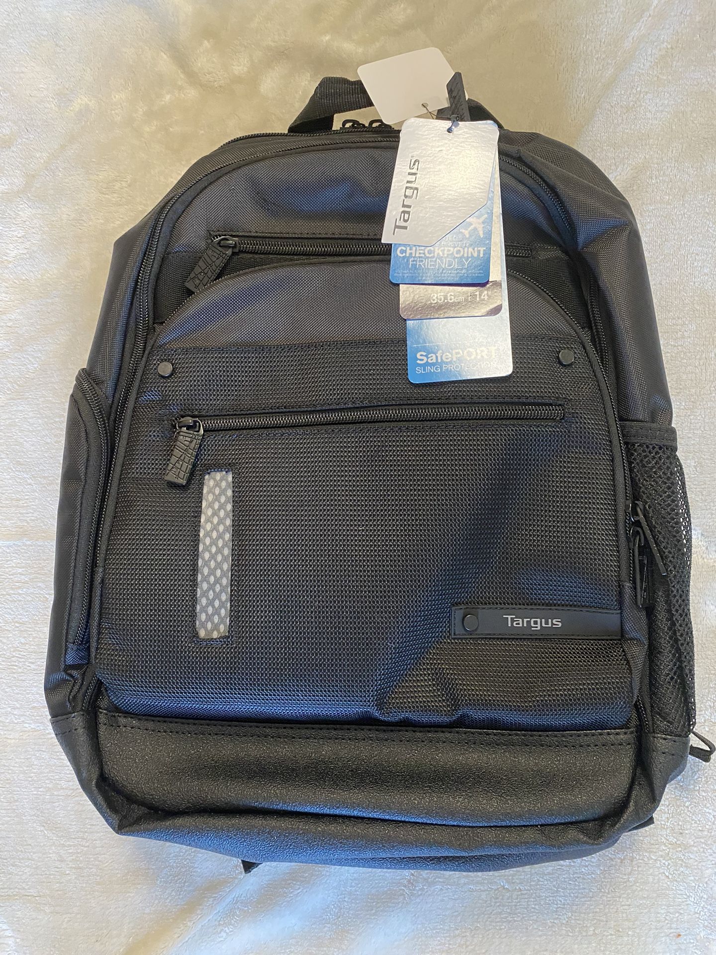 TARGUS 14” 18L REVOLUTION BACKPACK TEB012US With SAFEPORT BRAND NEW