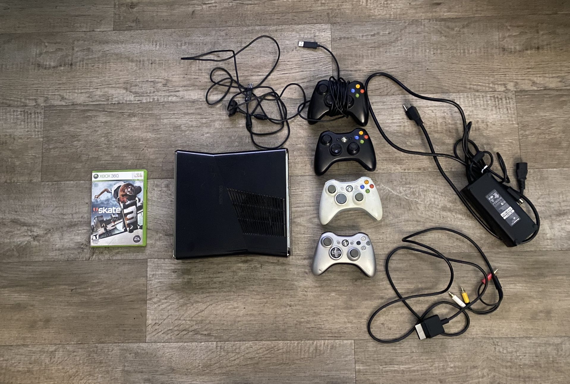Xbox 360 w/ Skate 3 & Other Downloaded Games