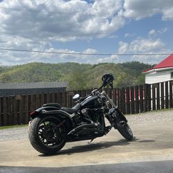 2015 Harley Davidson Breakout