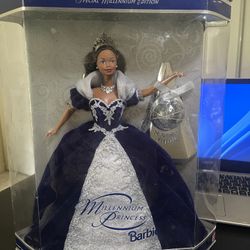 Millennium Barbie Keepsake (Yr 2000) 