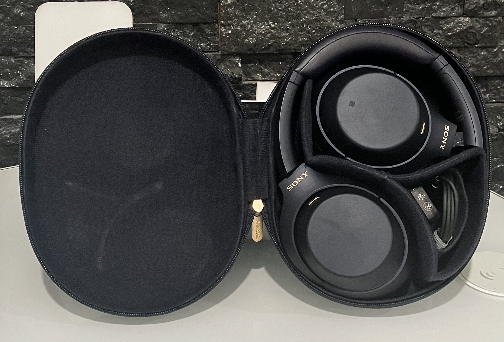 WH-1000XM4 Premium Wireless Noise Canceling Headphones | Midnight Blue