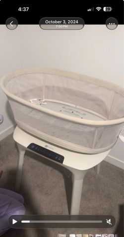 4moms Bassinet , 4moms Swing , Momcozy bottle warmer , Momcozy breastmilk bags ,
