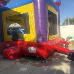 Jumper With Slide And Pool