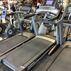 NordicTrack Commercial 1750 Heavy Duty Folding Treadmill With ONLY 26 Hours Of Use