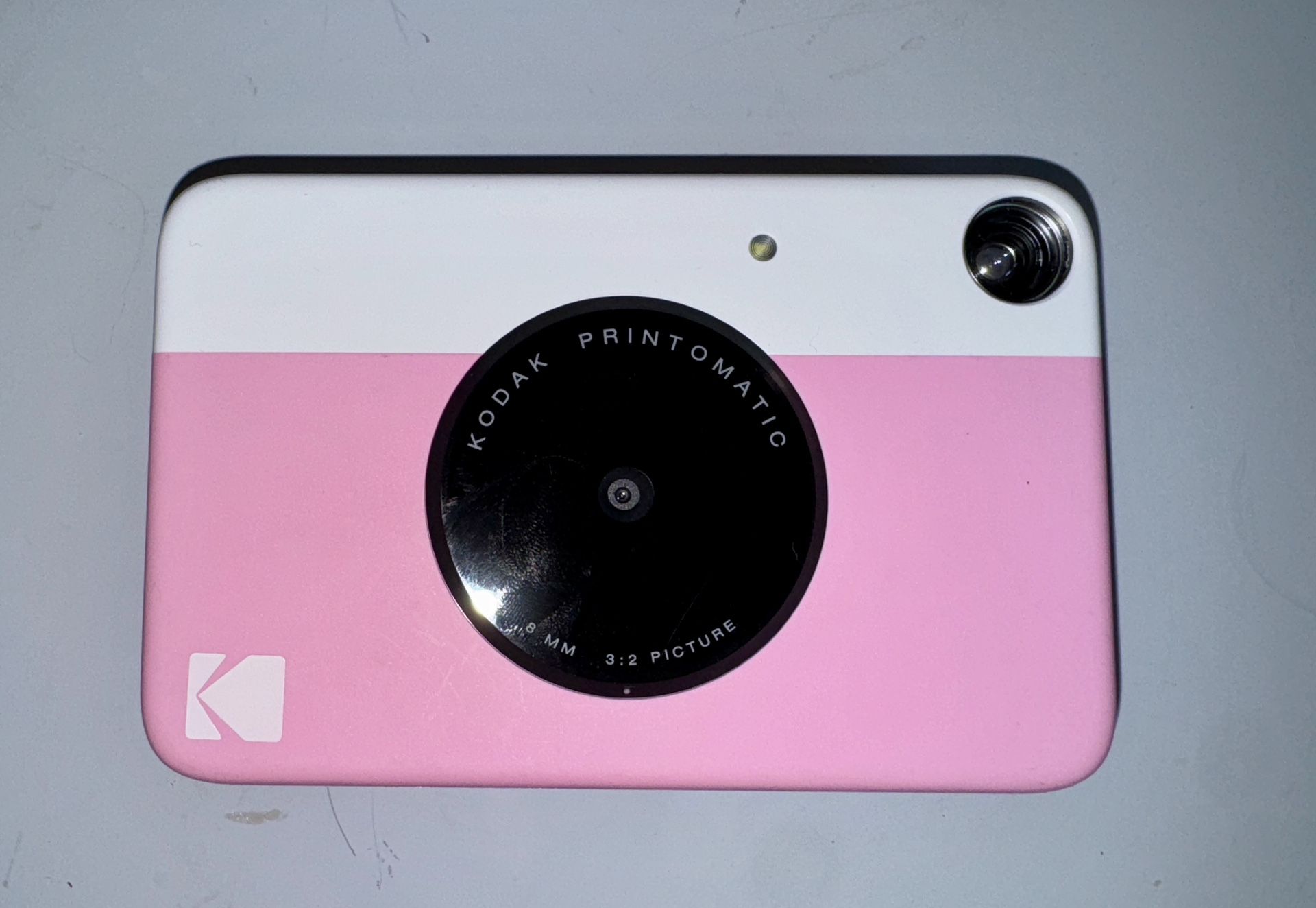 Kodak Printomatic Digital Instant Print Camera