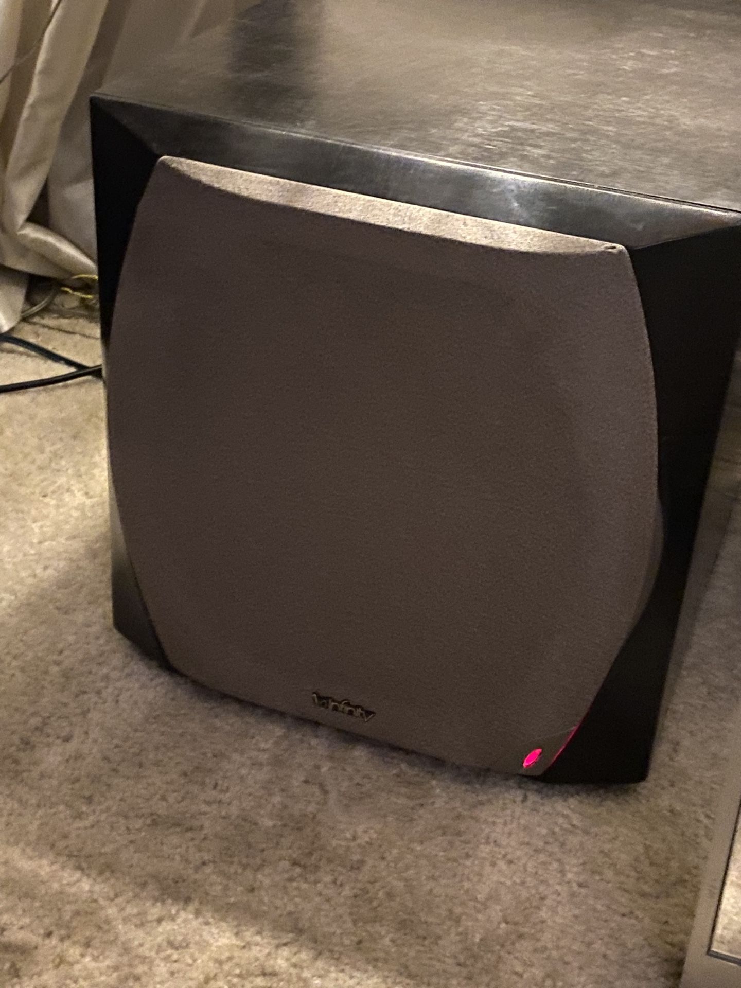10” Powered Subwoofer