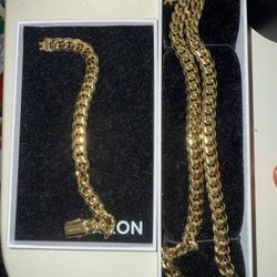 JAXXON Cuban Link Chain/Bracelet 10mm 14k plated ($250 ONLY THIS WEEK)