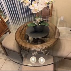 Tommy Bahama Glass Dining / Kitchen Table & Chairs