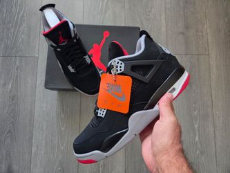 Jordan Bred 4 (2019) size 10.5 DS