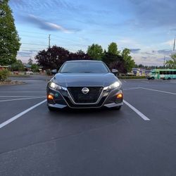 Nissan Altima 2022