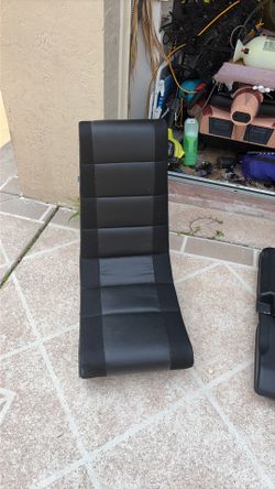 Gaming chair