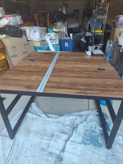 Industrial Table To Work On New