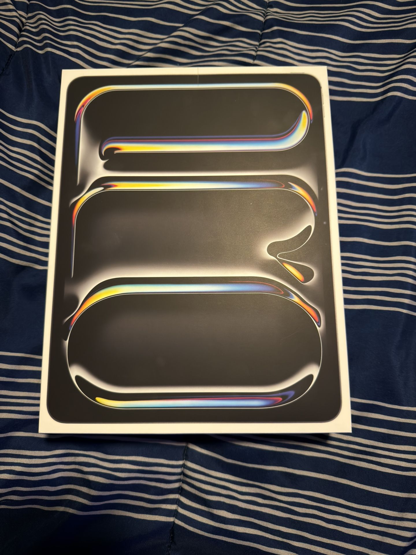 Apple 13-inch iPad Pro 1TB Wi-Fi Space Black with Nano-Texture Display