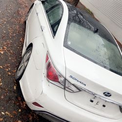 2012 Hyundai Sonata Hybrid