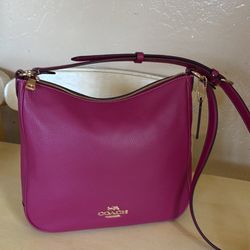 Coach Leather Bag 🌸$150 