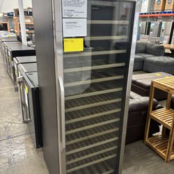 Avanti 24” Wine Cooler – 149 Bottle Capacity