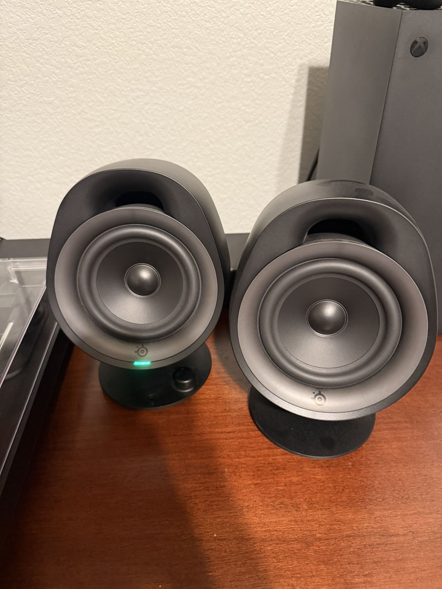 Steel Series - Arena 3 Bluetooth Gaming Speakers