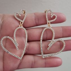Earrings .Brand New.pick Up In Pasadena