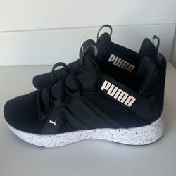 Women Puma Shoes 