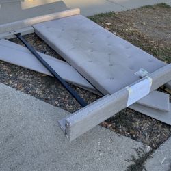 Curb Alert: Free Queen Size Bed Frame 