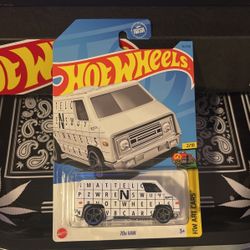 HotWheels 70’s Van