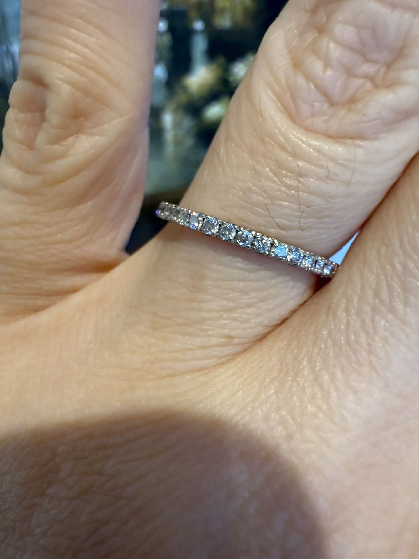 14K White Gold Natural Diamonds Ring Band