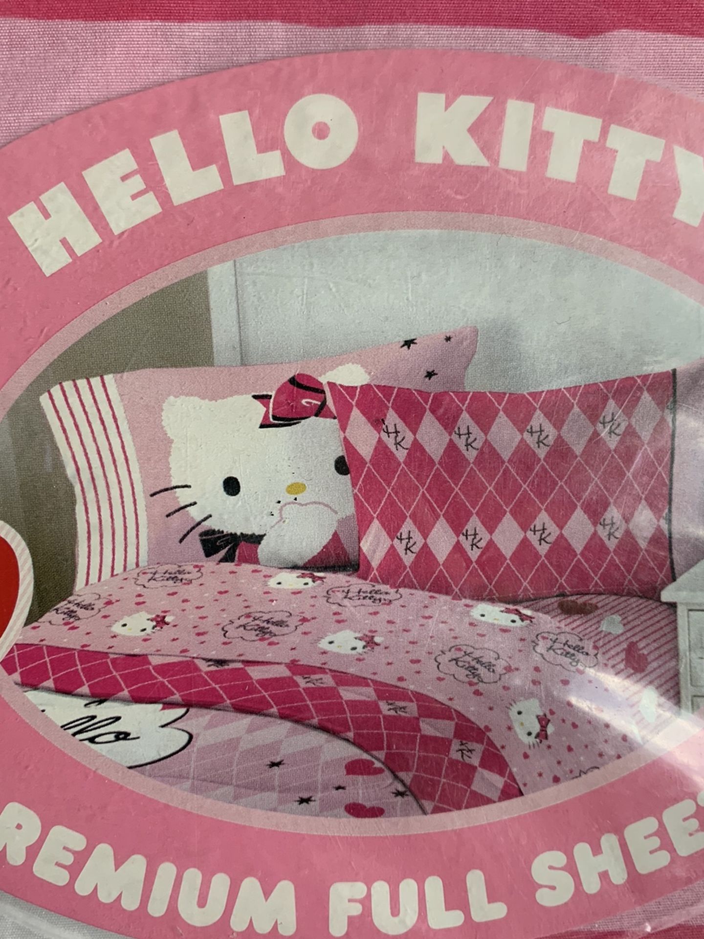 Hello Kitty Full Sheet Set