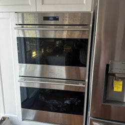 Wolf Built In Double Conventional Oven 