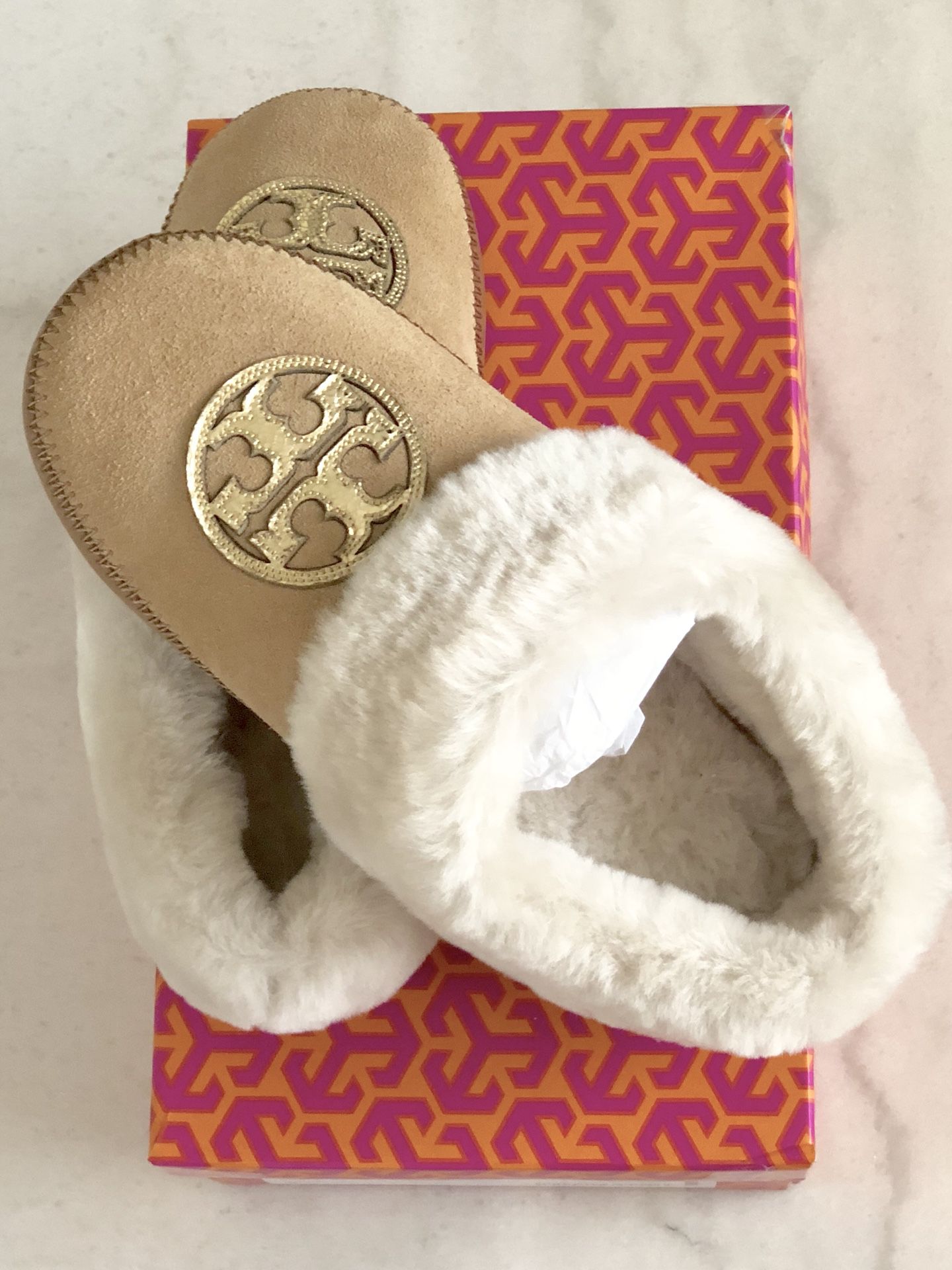 NEW Tory Burch Coley Slipper Size 6 - Royal Tan Suede for Sale in San  Mateo, CA - OfferUp